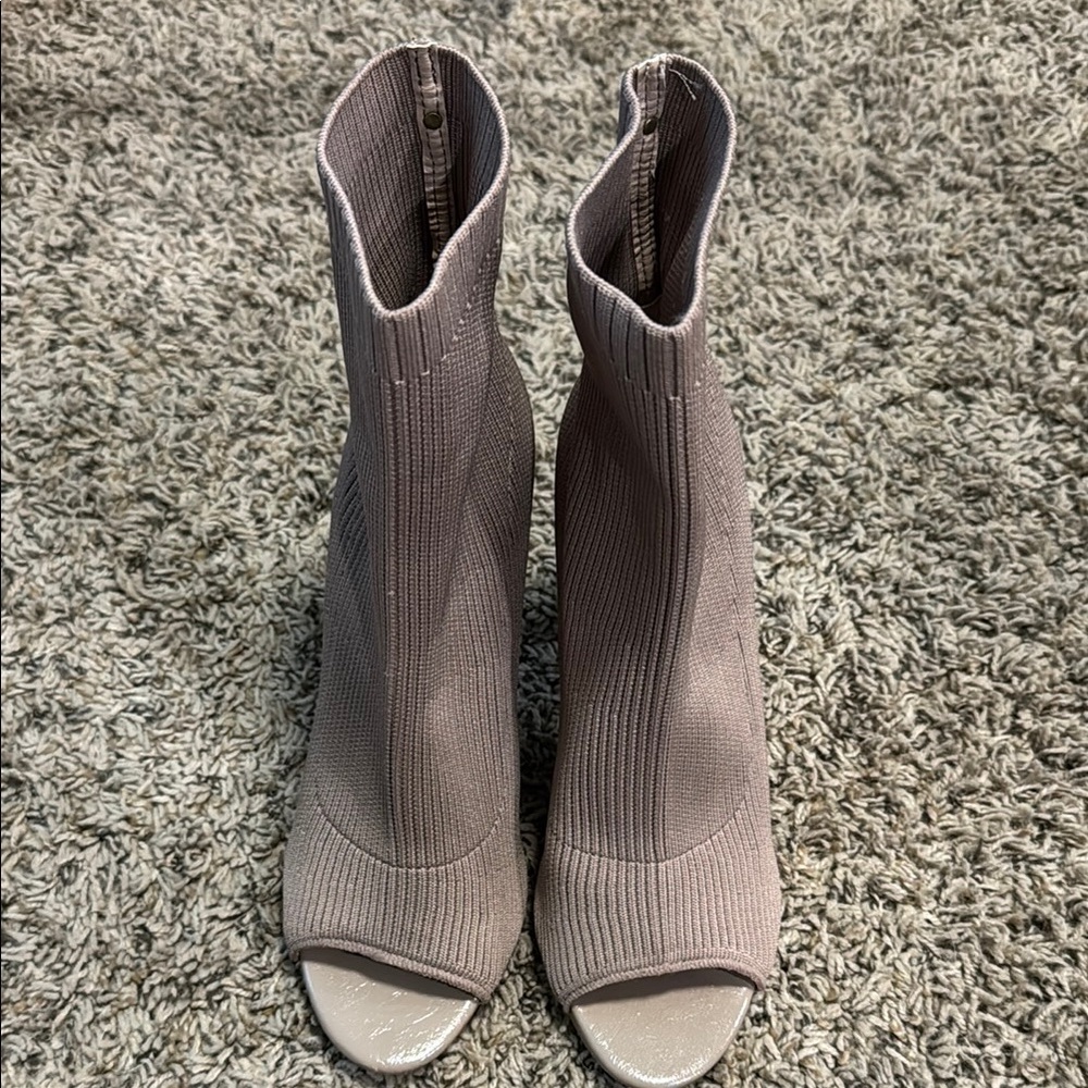Elegant Peep-Toe Knit Ankle Boots